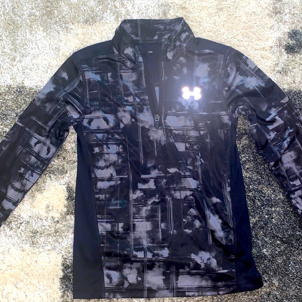 Under Armour Boys Sweater Size 7